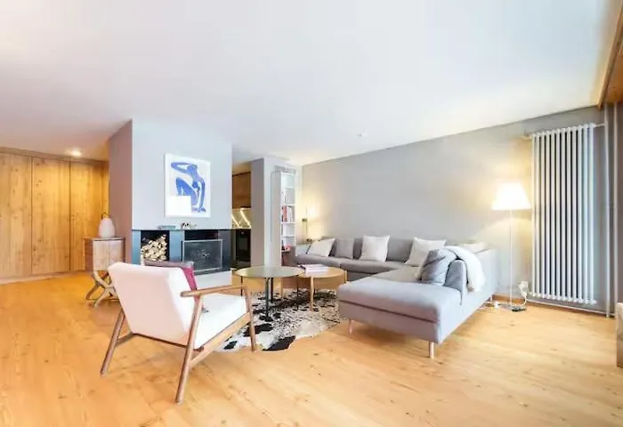 Дом отдыха Alpine Panorama Spacious Mountain Retreat Кран-Монтана